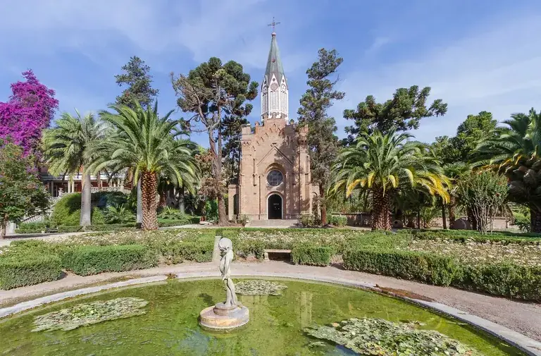 The century-old garden and chapel of Viña Santa Rita